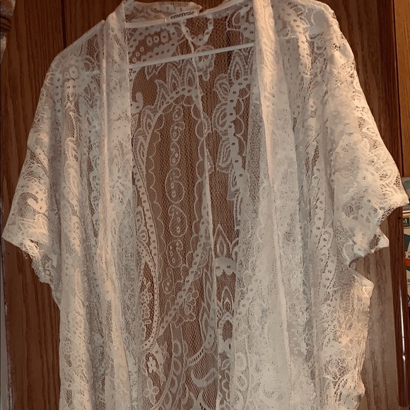 Cover up - Picture 2 of 2